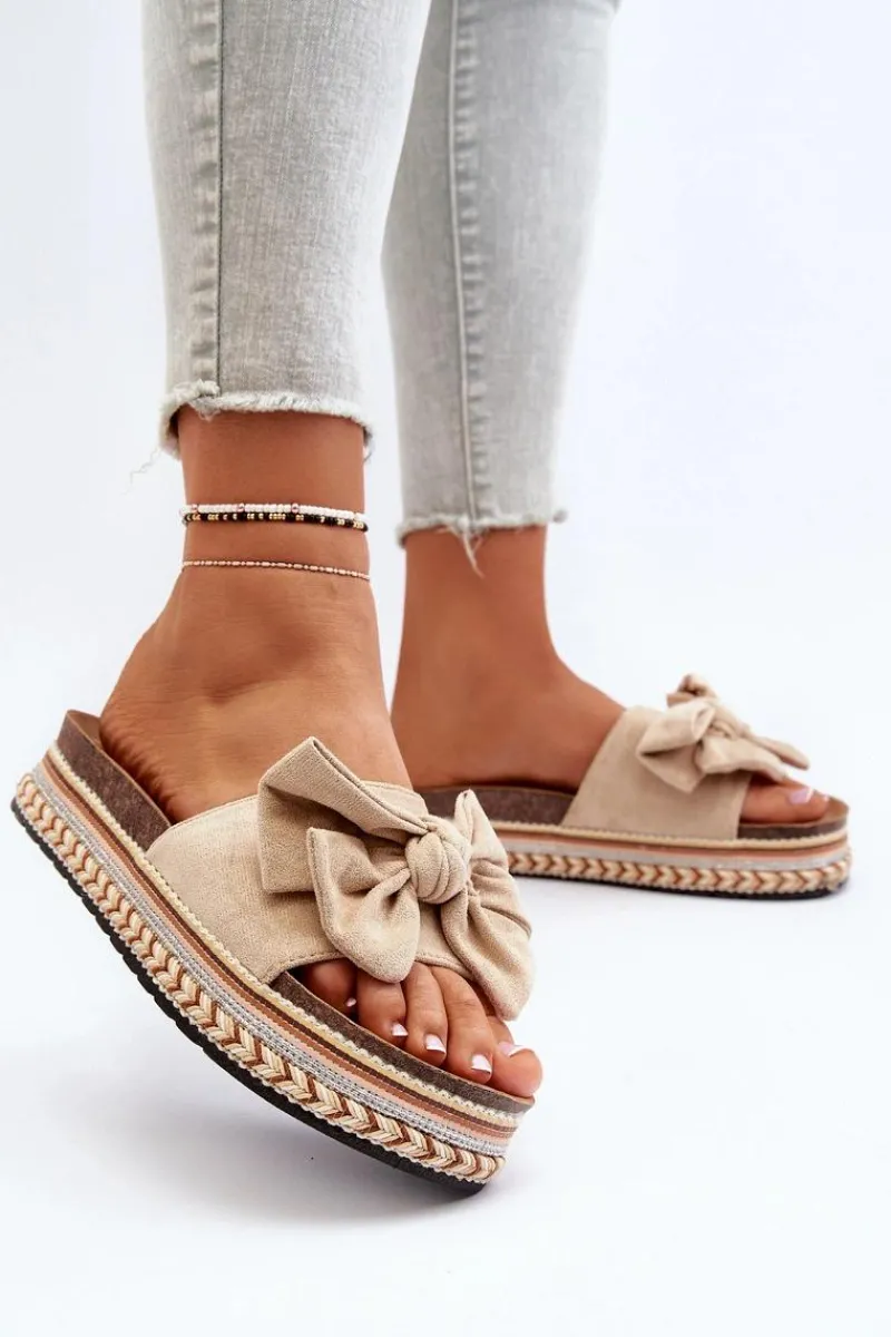 Klapki Na Platformie|Klapki Damskie Klasyczne>Boto Klapki Damskie Na Platformie Z Kokardą Beżowe Evatria