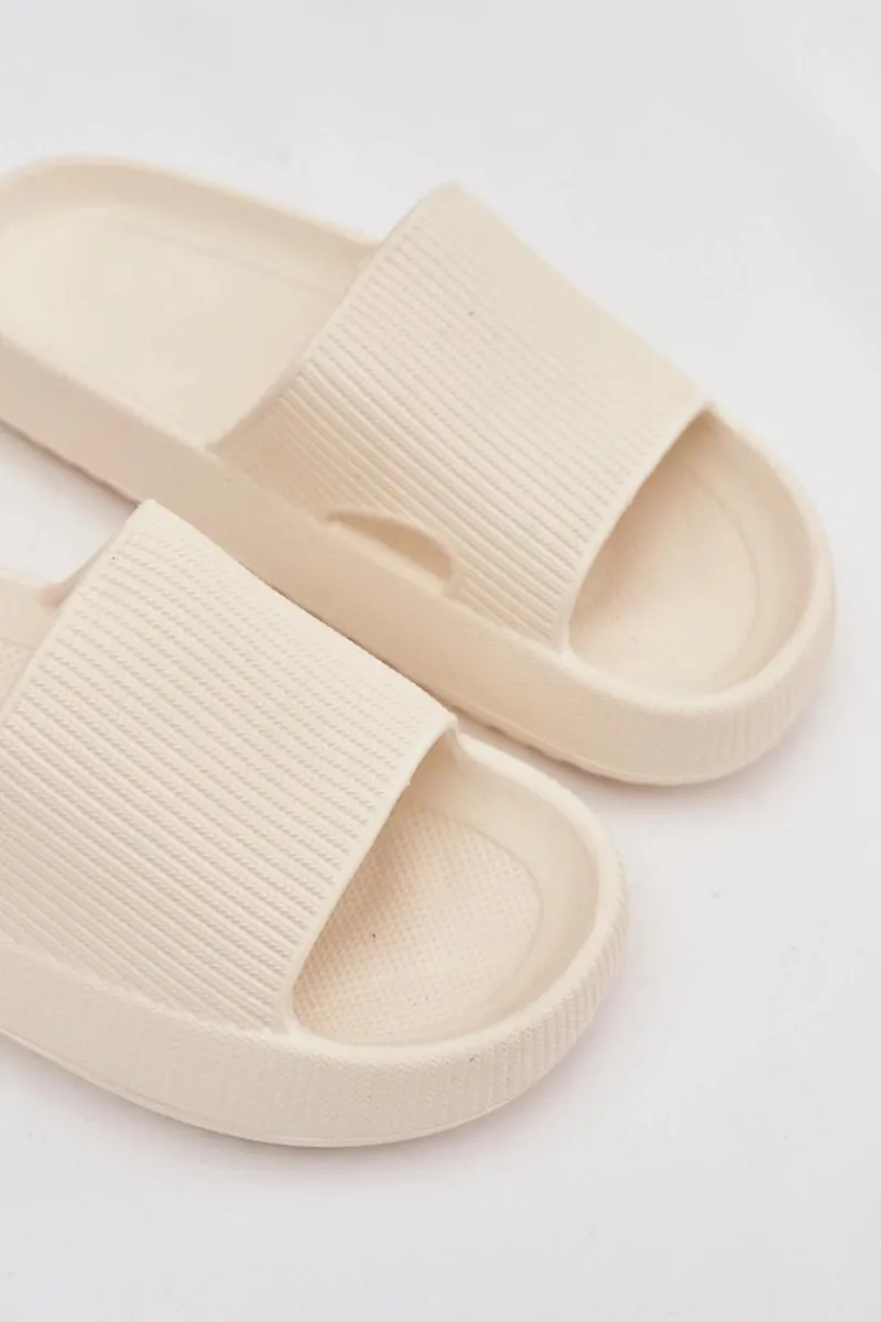 Klapki Na Platformie|Klapki Damskie Klasyczne>Boto Klapki Damskie Na Platformie Z Wycięciem Ecru Ameira Biały