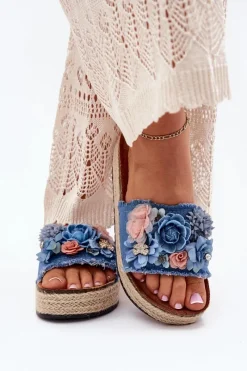 Online Klapki Damskie Na Platformie Z Plecionką I Kwiatkami Niebieskie Chellia Damskie Klapki Na Platformie|Klapki Damskie Klasyczne