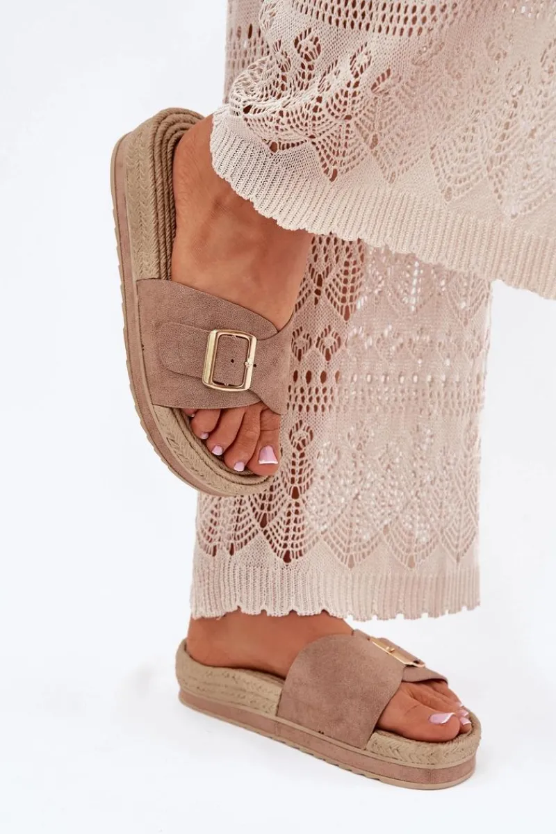 Clearance Klapki Damskie Na Platformie Ze Złotą Klamrą Ciemnobeżowe Selira Damskie Klapki Na Platformie|Klapki Damskie Klasyczne