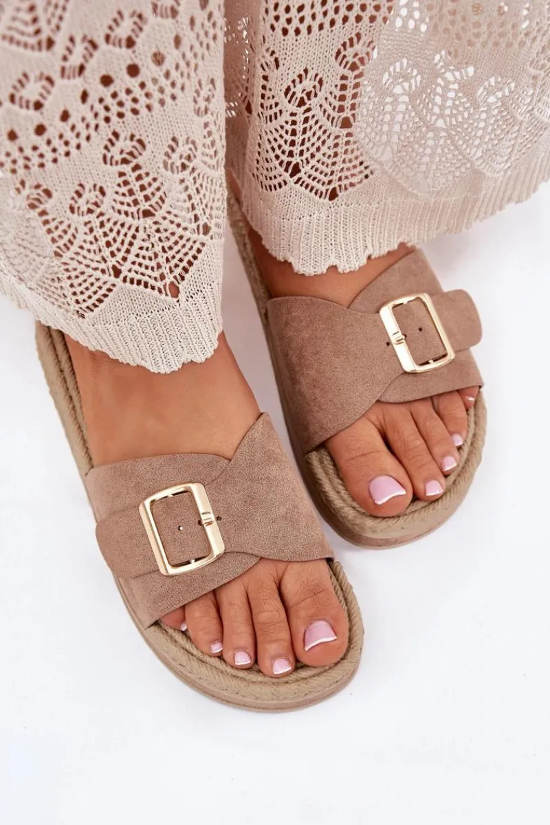 Clearance Klapki Damskie Na Platformie Ze Złotą Klamrą Ciemnobeżowe Selira Damskie Klapki Na Platformie|Klapki Damskie Klasyczne