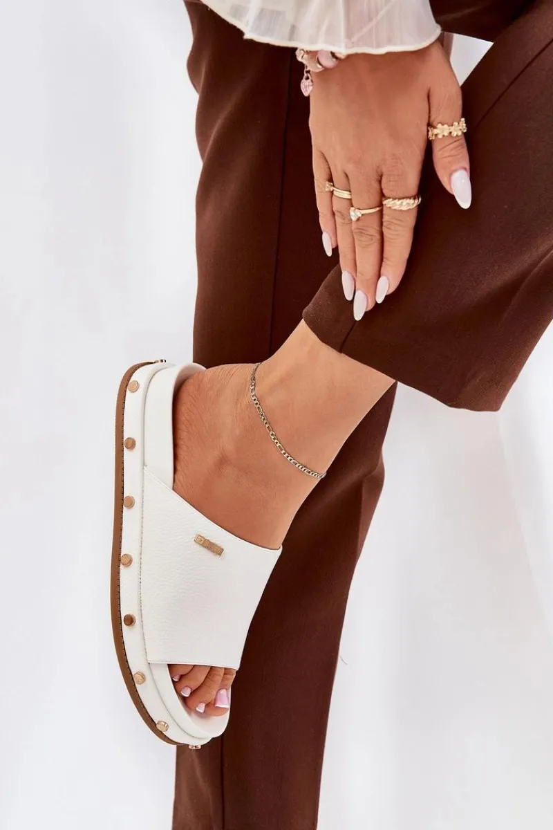 Klapki Damskie Big Star|Klapki Na Platformie>Big Star Shoes Klapki Damskie Na Platformie Z Ćwiekami Big Star RR274216 Białe Biały