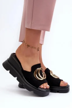 Klapki Damskie Z Eko Zamszu Na Koturnie I Platformie Ze Złotą Ozdobą Vinceza 58295 Czarne Damskie Klapki Na Platformie|Klapki Damskie Klasyczne
