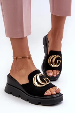 Klapki Damskie Z Eko Zamszu Na Koturnie I Platformie Ze Złotą Ozdobą Vinceza 58295 Czarne Damskie Klapki Na Platformie|Klapki Damskie Klasyczne