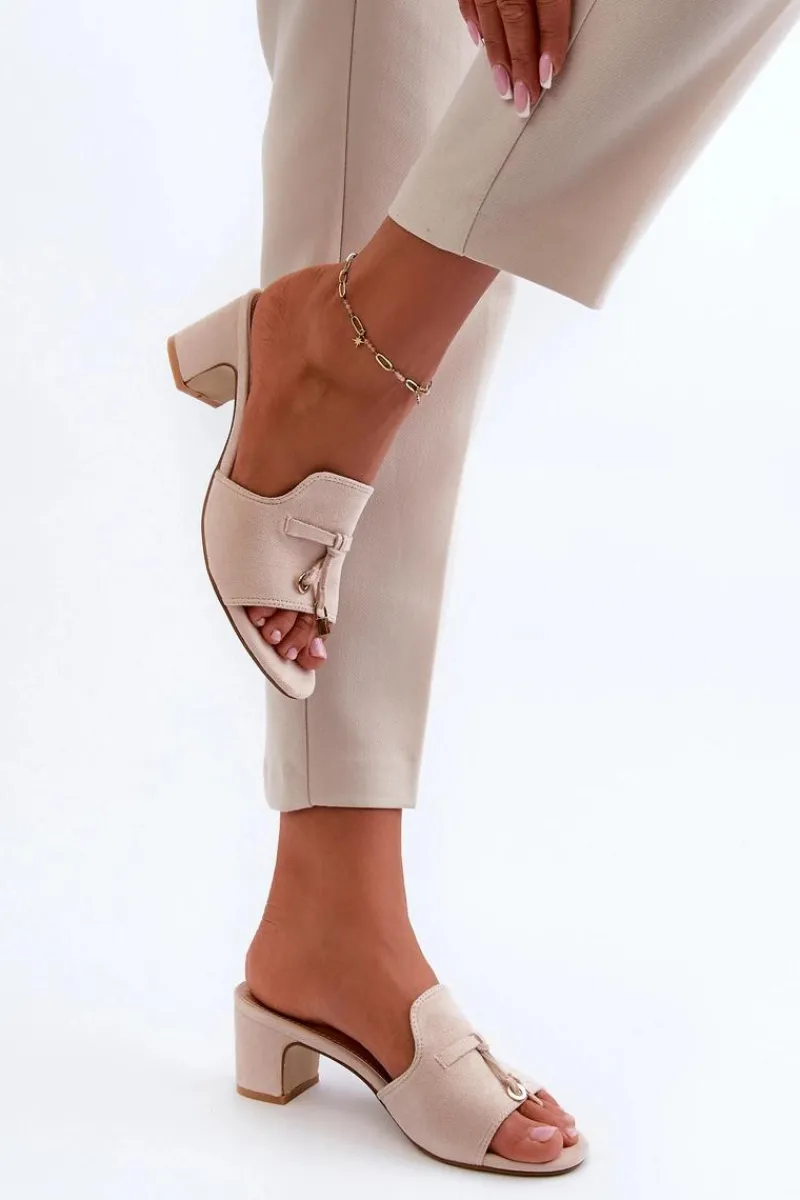 Klapki Na Obcasie|Klapki Damskie Klasyczne>Boto Klapki Damskie Z Eko Zamszu Na Obcasie Beżowe Jemenna