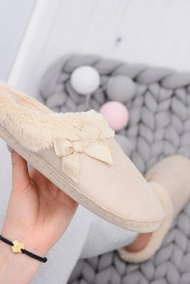 Kapcie Klasyczne|Klapki Z Futerkiem>Boto Klapki Damskie Z Futerkiem I Kokardką SOXO Beżowe