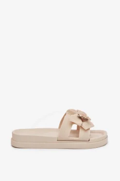 Discount Klapki Damskie Z Kokardą I Złotą Broszką Jasnobeżowe Lynara Damskie Klapki Na Platformie|Klapki Damskie Klasyczne