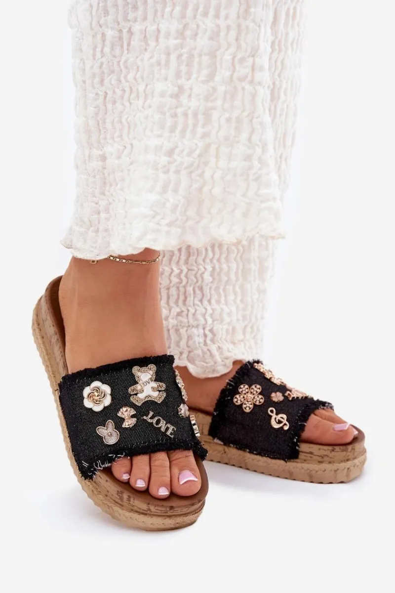 Hot Klapki Damskie Ze Złotymi Przypinkami Na Platformie Czarne Rigasta Damskie Klapki Na Platformie|Klapki Damskie Klasyczne