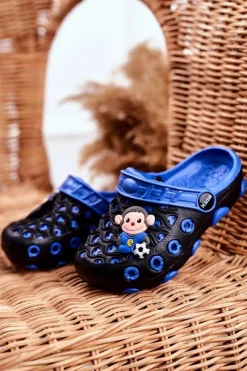 Best Klapki Dziecięce Piankowe Kroksy Czarne Małpka Footballer Dzieci Chłopięce