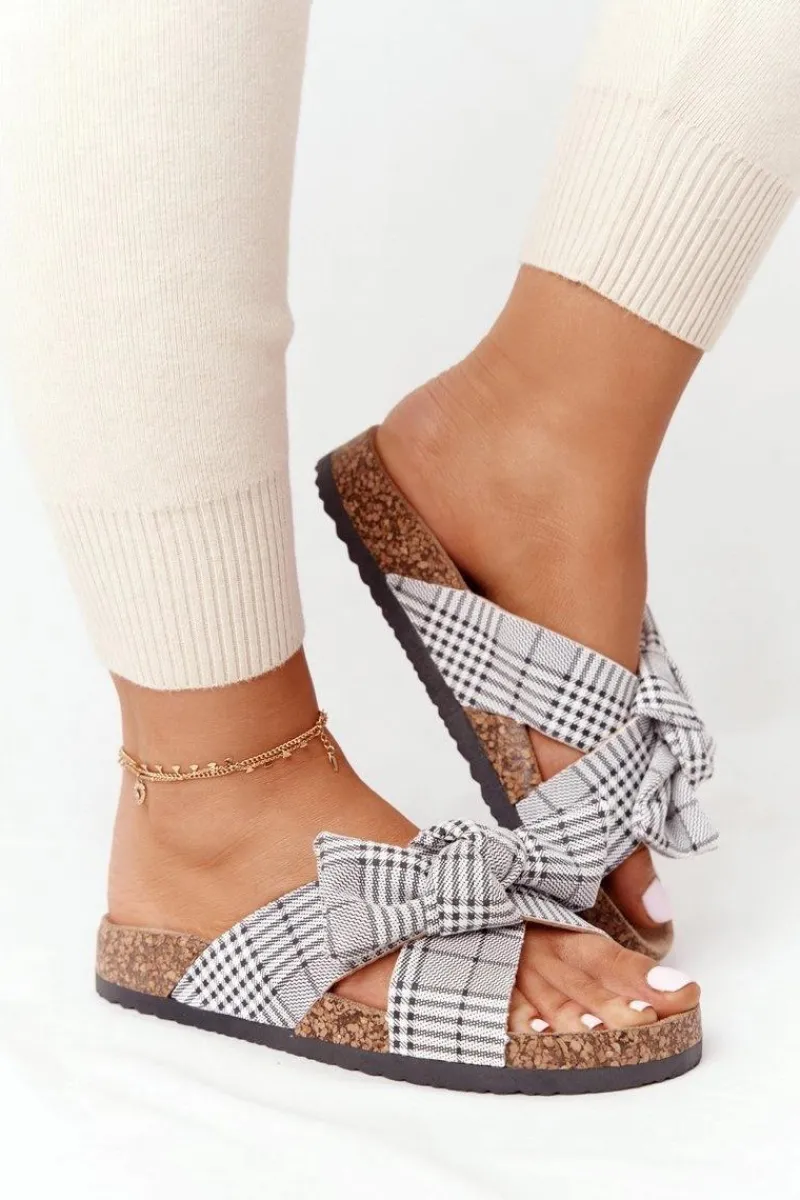 Klapki Korkowe|Klapki Damskie Klasyczne>Buty damskie Vinceza Klapki Na Korkowej Podeszwie Vinceza 20-30105 Szare W Kratę