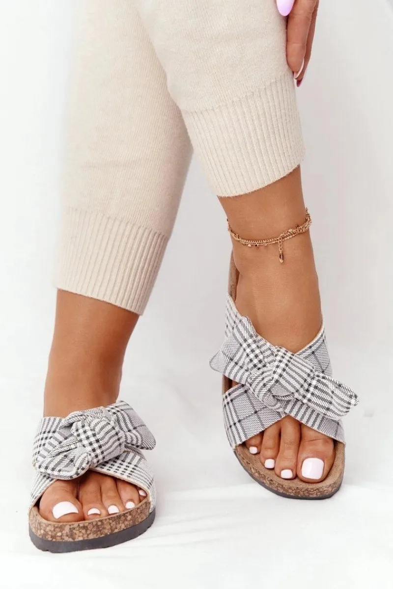 Klapki Korkowe|Klapki Damskie Klasyczne>Buty damskie Vinceza Klapki Na Korkowej Podeszwie Vinceza 20-30105 Szare W Kratę