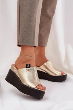 Klapki Na Platformie I Koturnie Eko Skórzane Złote Eridoria Damskie Klapki Na Koturnie|Klapki Na Platformie