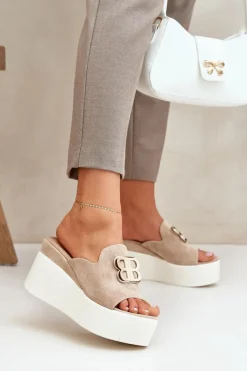 Online Boto Klapki Na Platformie I Koturnie Z Ozdobą Beżowe Tanonea Beżowy
