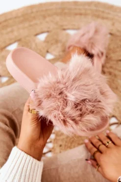 Sale Klapki Z Futerkiem Gumowe Brudny Róż Allyson Damskie Klapki Z Futerkiem|Klapki Damskie Klasyczne