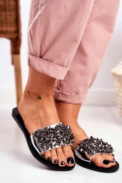 Sale Klapki Z Metalowymi Ozdobami Lu Boo Srebrne Damskie Klapki Damskie Klasyczne