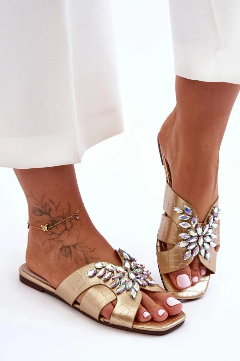 Klapki Damskie Klasyczne>Damskie buty S.Barski Klapki Z Ozdobnymi Kamieniami S.Barski 617-22 Złote