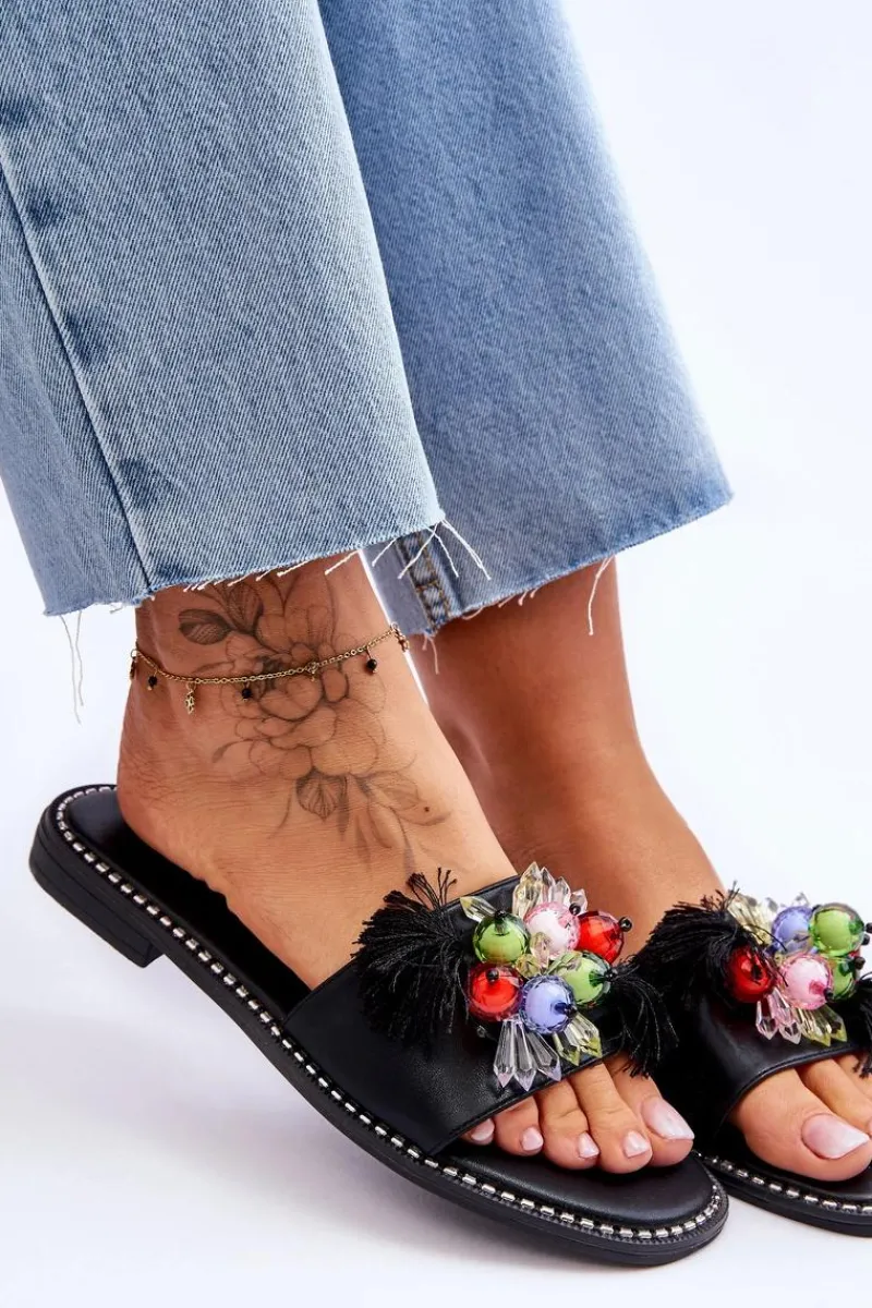 Klapki Damskie Klasyczne>Damskie buty S.Barski Klapki Z Ozdobnymi Koralikami S.Barski KV-2775-47 Czarne Czarny