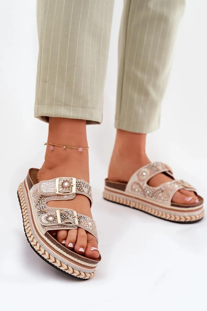 Discount Klapki Ze Zdobieniem I Klamrami Na Platformie Złote Mellene Damskie Klapki Na Platformie|Klapki Damskie Klasyczne