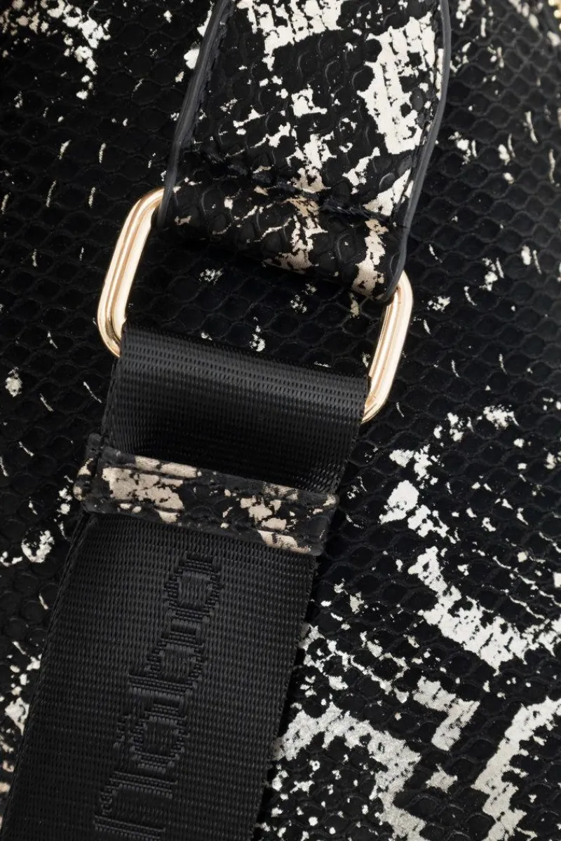 Discount Nobo Klasyczna Torebka Listonoszka Wężowy Wzór N1340-CM23 Czarno-Złota