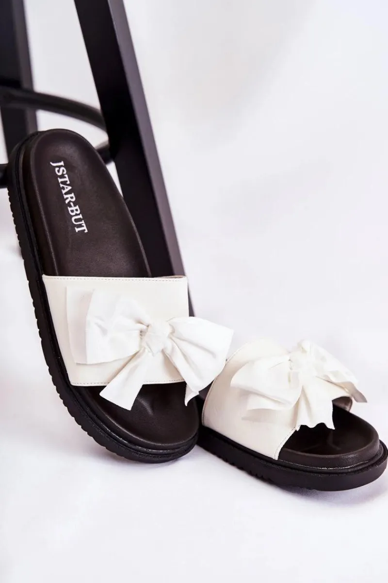 Outlet Boto Klasyczne Damskie Klapki Skórzane Z Kokardą Białe Dessy