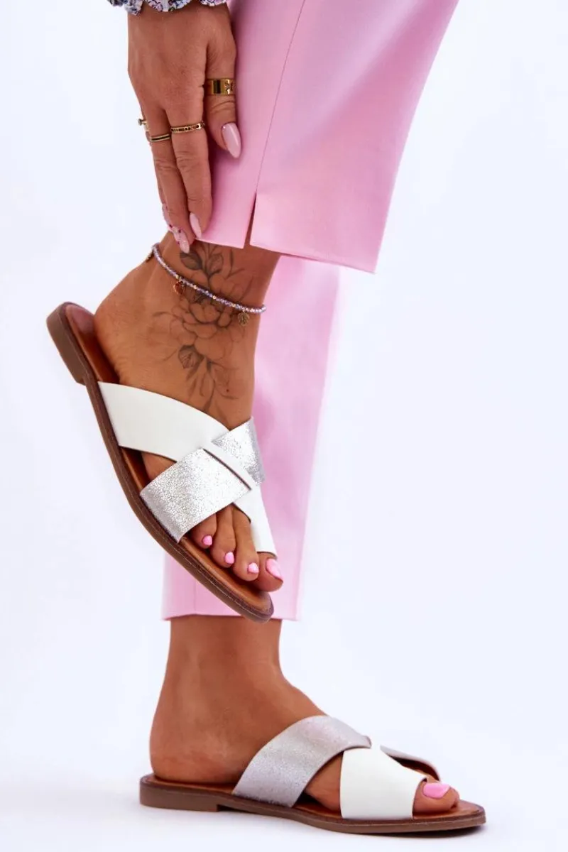 Outlet Klasyczne Damskie Skórzane Klapki Biało-Srebrne Nancy Damskie Klapki Damskie Klasyczne