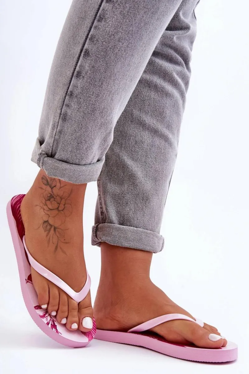 Klapki Sportowe|Klapki Damskie Japonki>4F Klasyczne Klapki Japonki SS23FFLIF060-54S Różowe