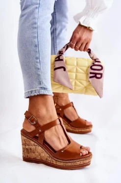 Clearance Boto Klasyczne Skórzane Sandały Na Koturnie Brązowe Valorin