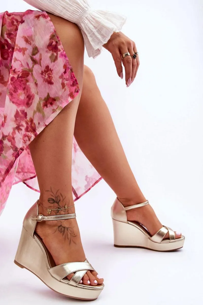 Best Boto Klasyczne Skórzane Sandały Na Koturnie Złote Givana