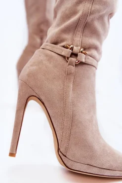 Kozaki Wiosenne|Kozaki Przed Kolano><noscript><img width=