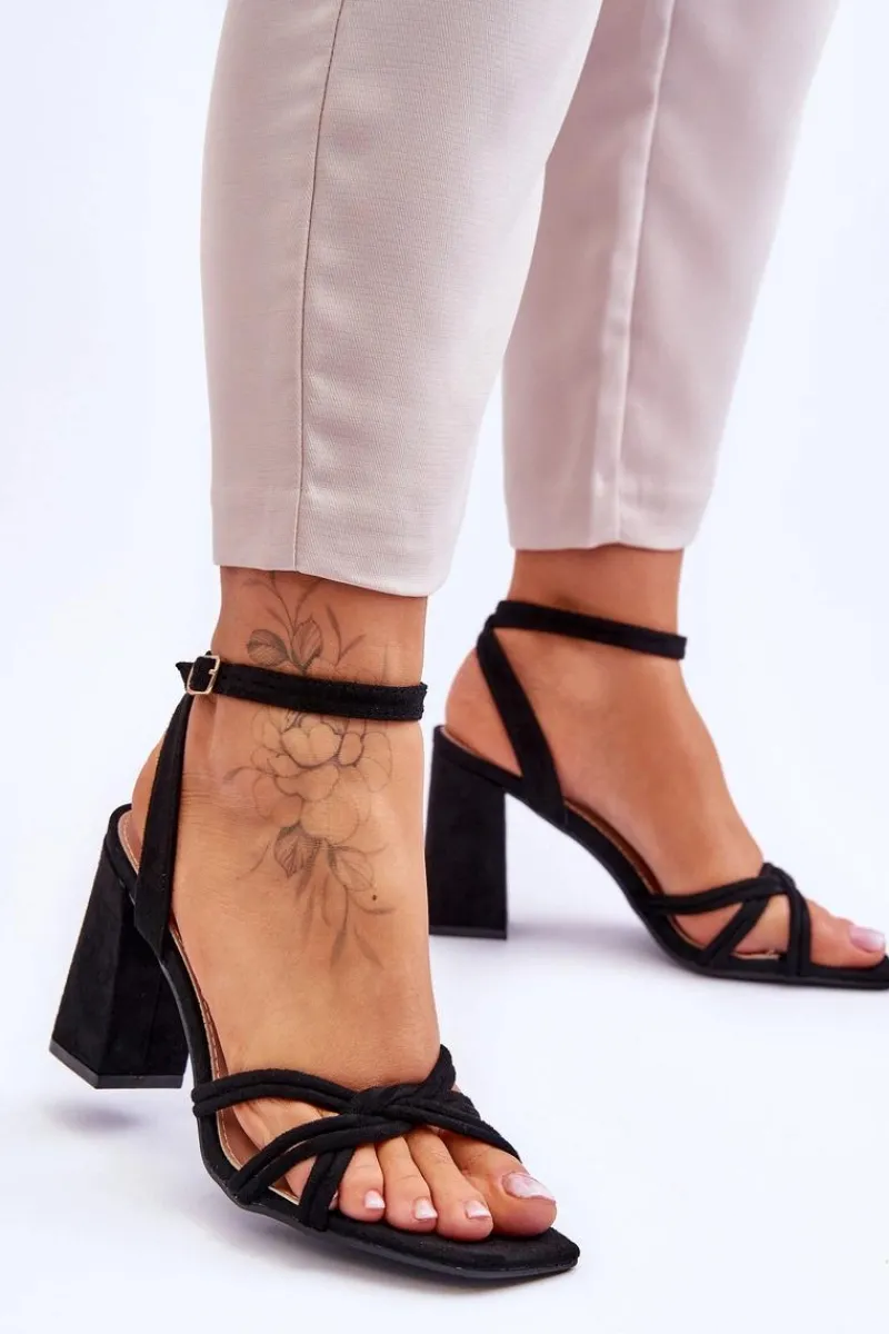 Sandały Na Słupku|Sandały Na Obcasie>Boto Klasyczne Zamszowe Sandały Na Słupku Czarne Bernett Czarny