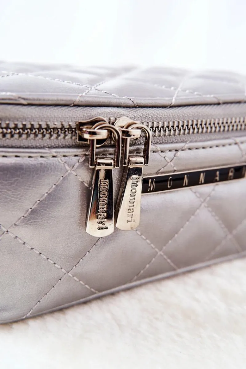 Best Kosmetyczka Pikowana CSM0030-022 Srebrna Damskie Kosmetyczki Damskie