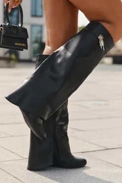 Clearance Boto Kozaki Damskie Na Koturnie Z Paskiem I Srebrnym Detalem Eko Skórzane Czarne Korivelle Czarny