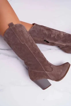 Kozaki Wiosenne|Kozaki Na Obcasie><noscript><img width=