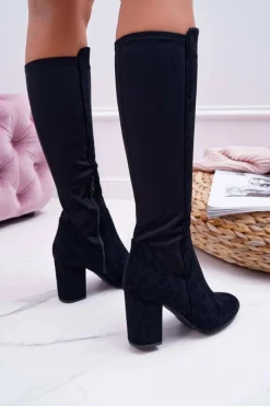 Kozaki Na Obcasie|Kozaki Zamszowe></noscript>Boto Kozaki Damskie Na Słupku Zamszowe z Lycrą Czarne Machine