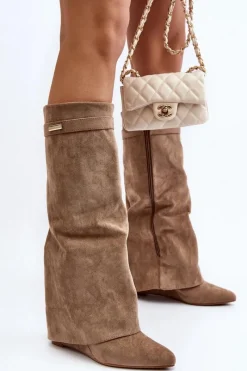 Kozaki Wiosenne|Kozaki Na Koturnie><noscript><img width=