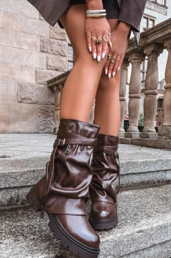 Hot Kozaki Damskie Z Wywiniętą Cholewką Do Połowy Łydki Z Paskiem Czekoladowe Darisa Damskie Kozaki Z Wywiniętą Cholewką|Kozaki Płaskie