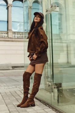 Muszkieterki|Kozaki Za Kolano><noscript><img width=