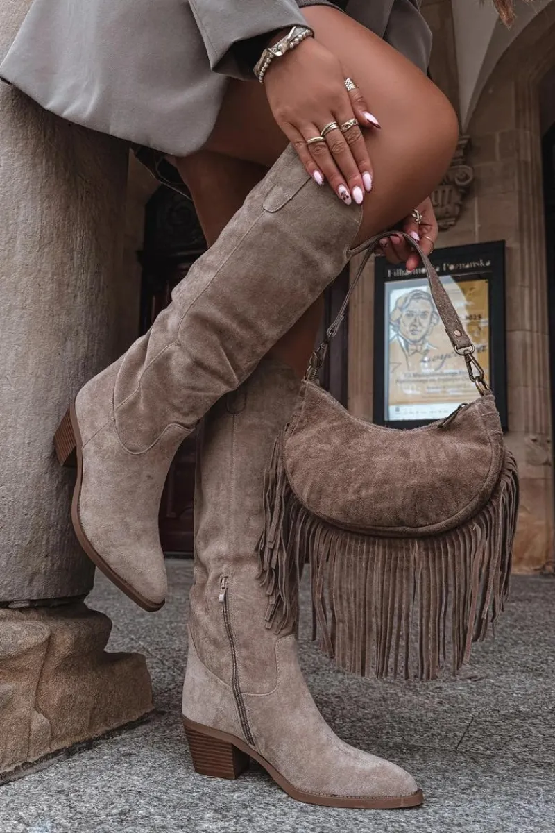 New Kozaki Kowbojki Damskie Na Obcasie Z Eko Zamszu Beżowe Esmira Damskie Kozaki Na Słupku|Kozaki Przed Kolano