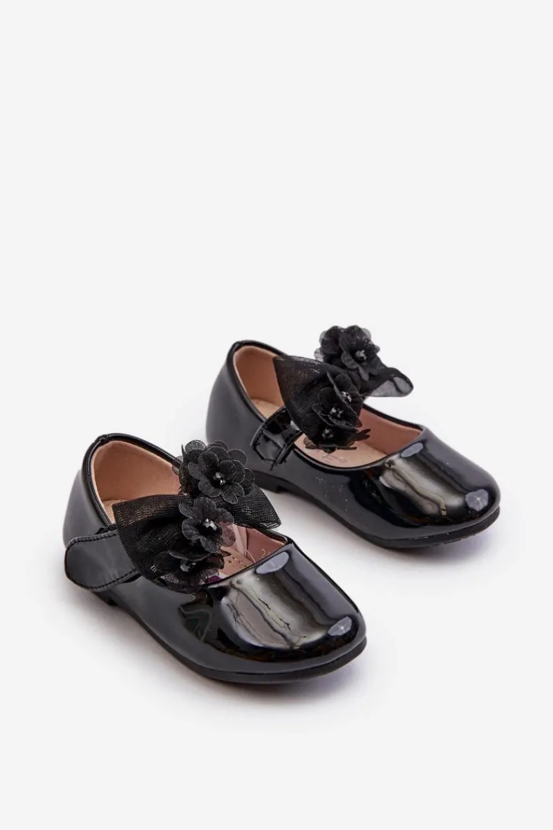 Balerinki Dziecięce>Evento Lakierowane Balerinki Dziecięce Na Rzep Z Kokardą Czarne Olessa Czarny