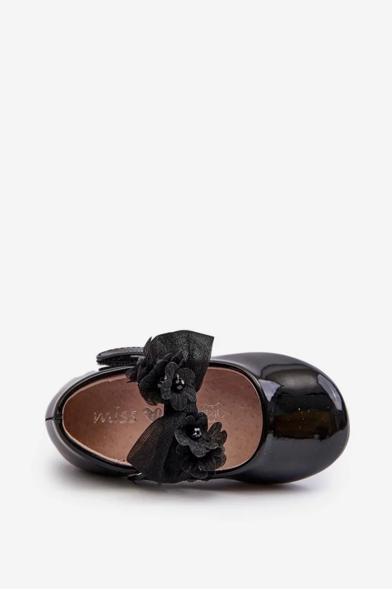 Balerinki Dziecięce>Evento Lakierowane Balerinki Dziecięce Na Rzep Z Kokardą Czarne Olessa Czarny