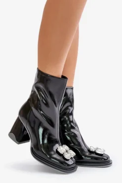 Outlet Lakierowane Botki Damskie Na Słupku Z Ozdobą D&A MR880-019 Czarne Damskie Botki Ocieplane|Botki Na Obcasie