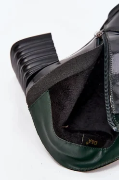 Botki Ocieplane|Botki Zimowe Damskie></noscript>D&A Lakierowane Botki Damskie Z Naturalnej Skóry Na Słupku CR52-696 Ciemnozielone Zielony