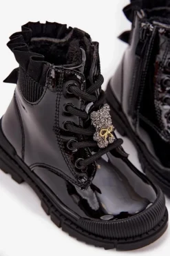 Dziewczęce></noscript>Boto Lakierowane Botki Dziecięce Ocieplane Z Przypinką Miś Czarne Fionessa
