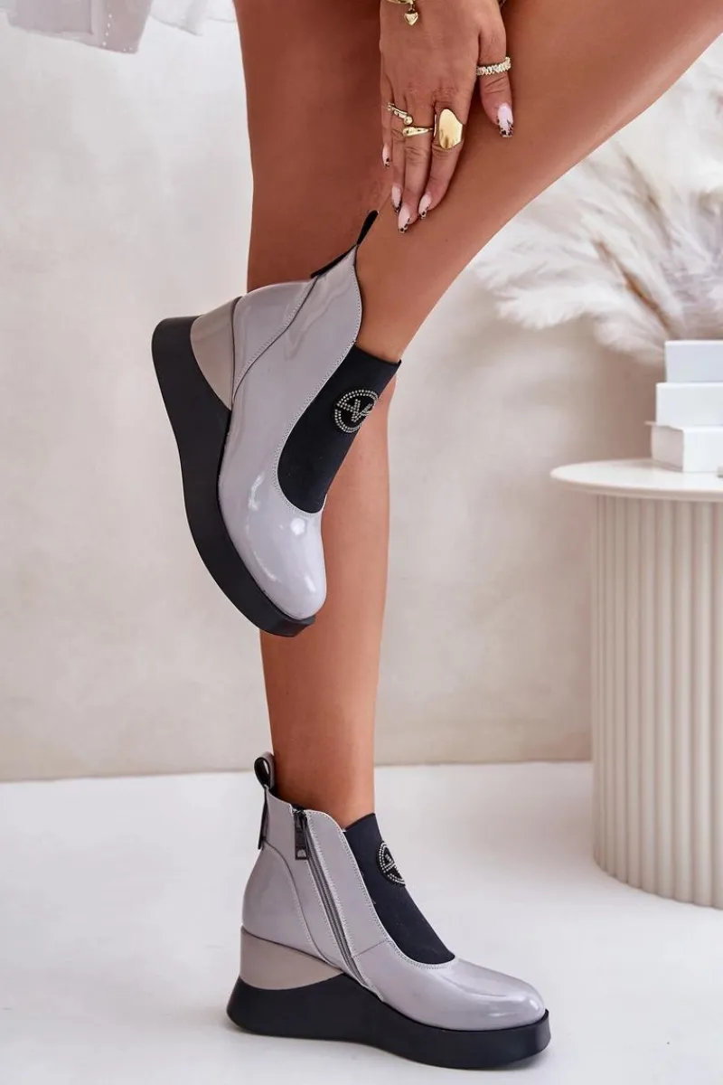 Botki Ocieplane|Botki Na Koturnie>Buty damskie Vinceza Lakierowane Botki Na Koturnie Ocieplane Vinceza 66703 Szare Szary