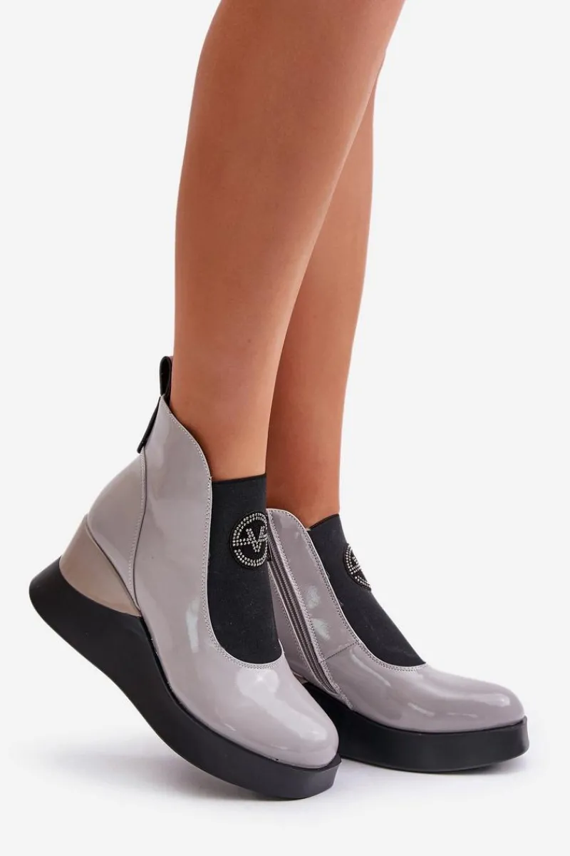 Botki Ocieplane|Botki Na Koturnie>Buty damskie Vinceza Lakierowane Botki Na Koturnie Ocieplane Vinceza 66703 Szare Szary