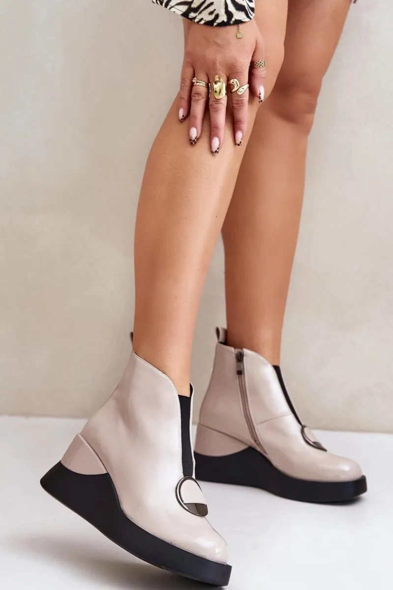 Botki Ocieplane|Botki Na Koturnie>Damskie buty S.Barski Lakierowane Botki Na Koturnie Ocieplane D&A MR880-136 Beżowe Beżowy