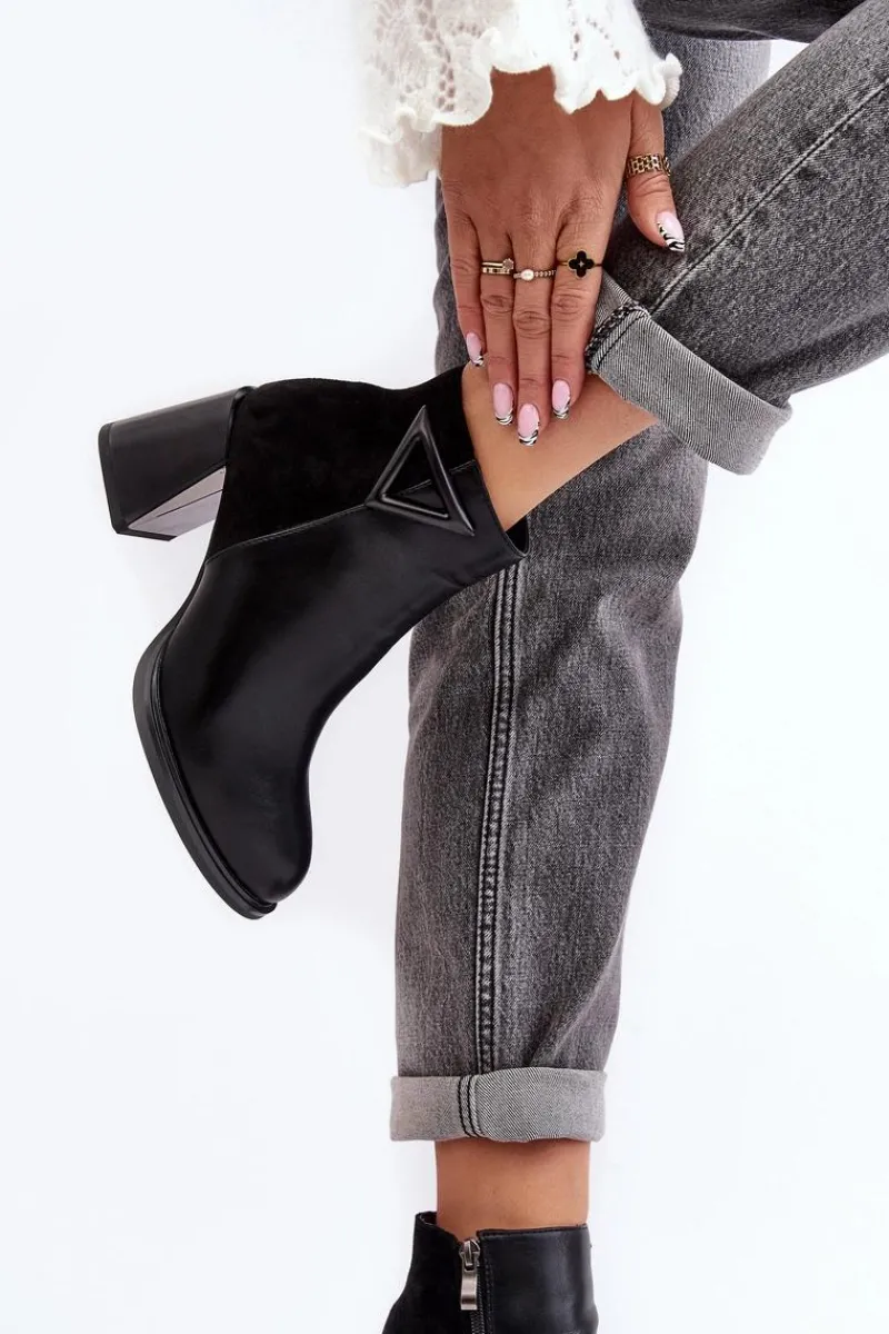 Discount Damskie buty S.Barski Lakierowane Botki Na Obcasie Ocieplane MR880-093 Czarne Czarny