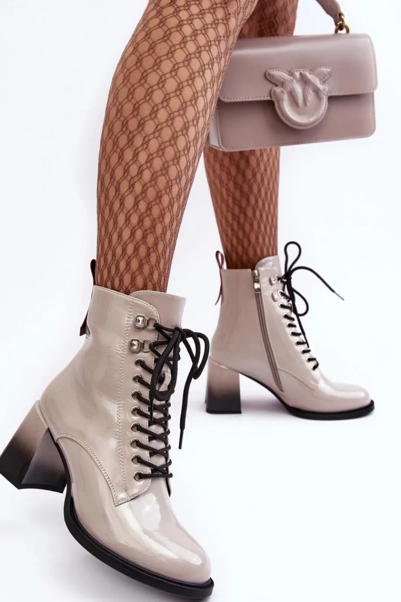 Botki Sznurowane|Botki Na Słupku>Damskie buty S.Barski Lakierowane Botki Na Słupku Sznurowane D&A MR870-06 Jasnoszare