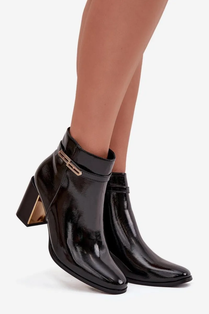 Sale Boto Lakierowane Botki Na Słupku Z Paskiem Czarne Dorelia