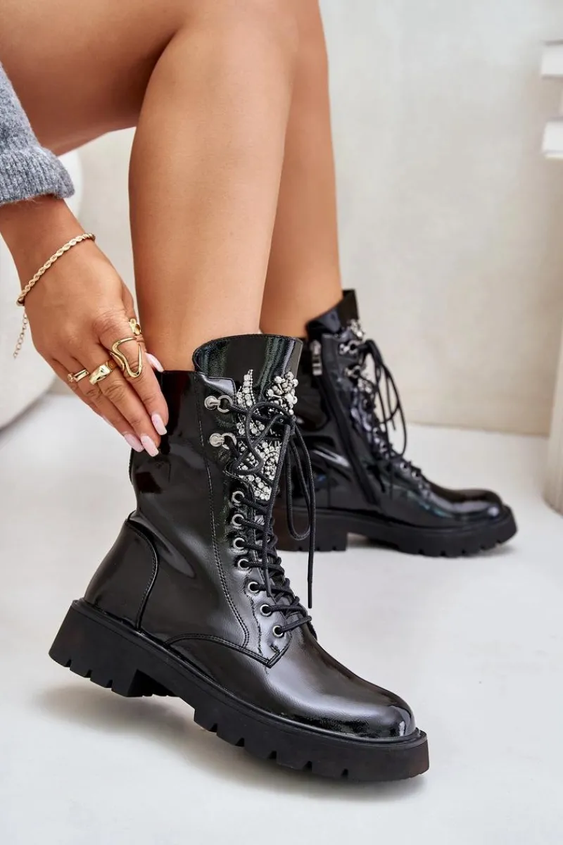 New Damskie buty S.Barski Lakierowane Botki Workery Ze Zdobieniem Ocieplane D&A MR880-080 Czarne Czarny